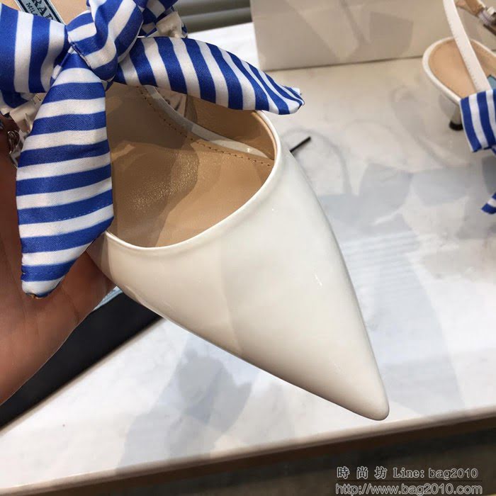 PRADA普拉達 2019早春新款 蝴蝶結絲帶 百搭款 高跟涼鞋 牛漆皮 女尖頭鞋 一鞋兩穿  ljl1460